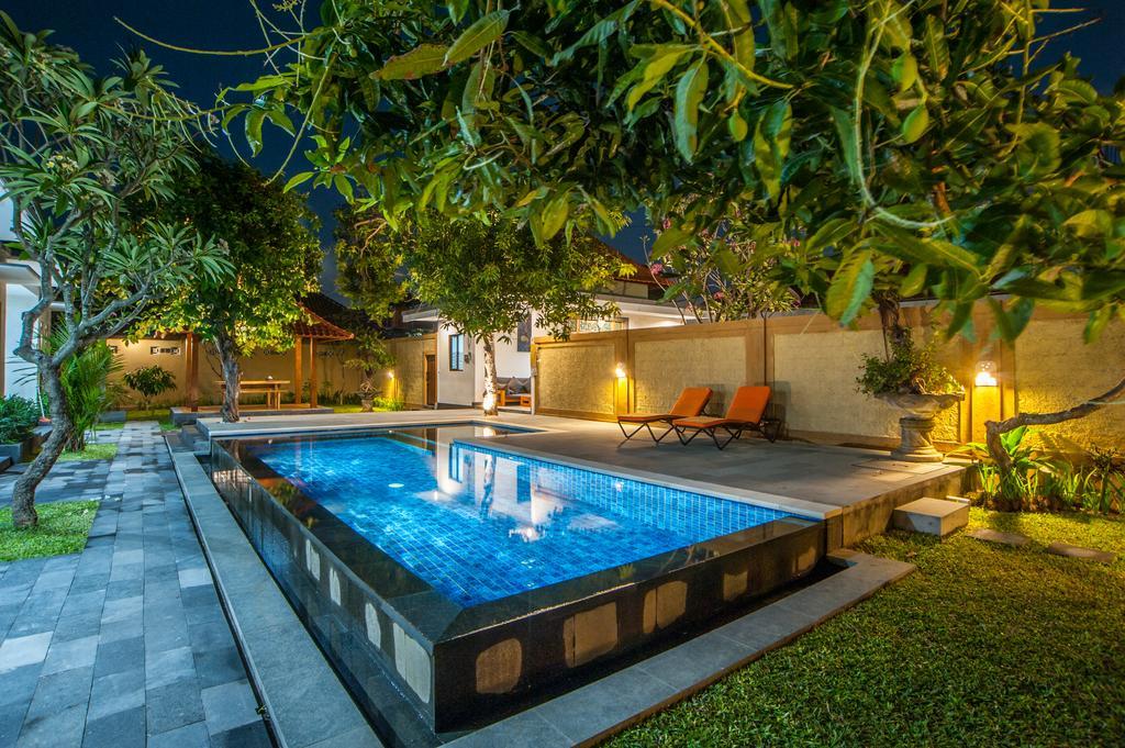 Astana Made Villas Sanur  Exterior photo